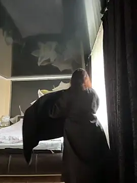 Liza Will online show from 11-12-25, 06:28