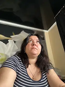 Liza Will online show from 10-18-25, 09:22