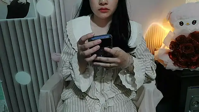 Emachiii online show from 11-14-25, 02:48