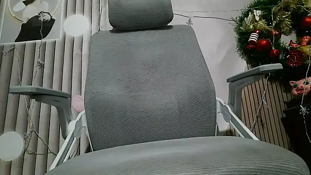 Emachiii online show from 01-15-26, 12:52