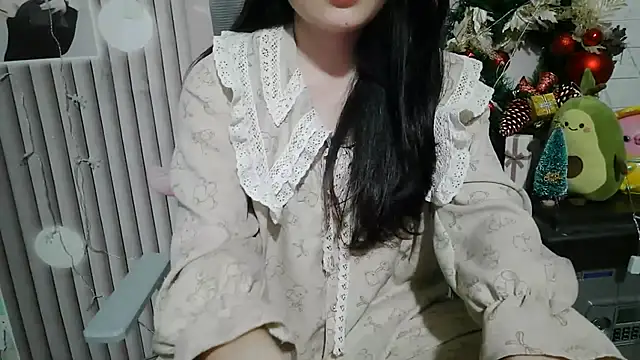 Emachiii online show from 12-16-25, 01:15