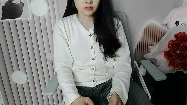 Emachiii online show from 11-28-25, 12:11