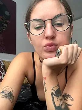 ElizabetBlack online show from 09-30-25, 08:31