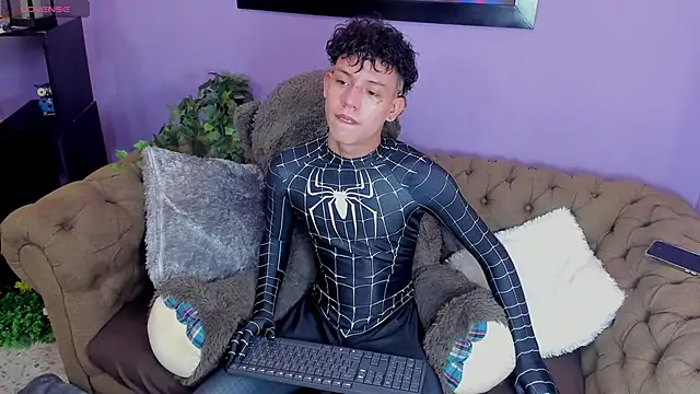 JoseLucian online show from 10-30-25, 08:50