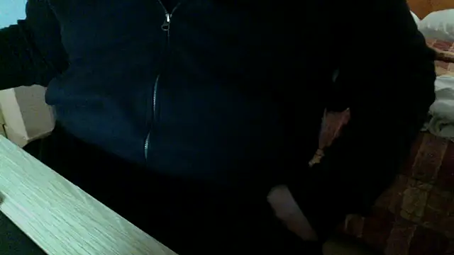 Snapshot of aluminium09 chatting on 11-06-25, 07:40 aluminium09 online show from 11-06-25, 07:40