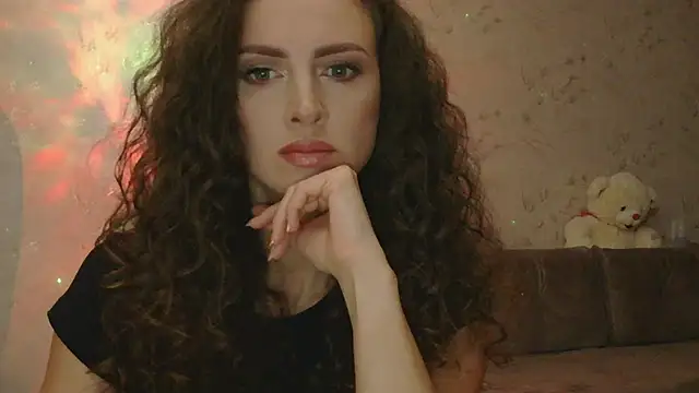 Amber Carrol online show from 10-22-25, 05:34