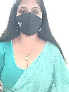 Snapshot of shivani27 chatting on 07-02-26, 05:19 shivani27 online show from 07-02-26, 05:19