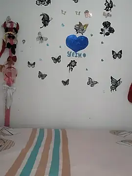 AntonelaMorriz online show from 12-04-25, 08:24