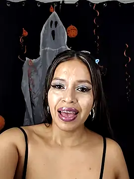 AntonelaMorriz online show from 10-25-25, 06:45