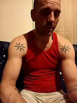 Snapshot of YzabellFabioo chatting on 02-18-26, 09:55 YzabellFabioo online show from 02-18-26, 09:55