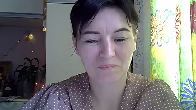 Krystal 82 online show from 10-29-25, 11:20