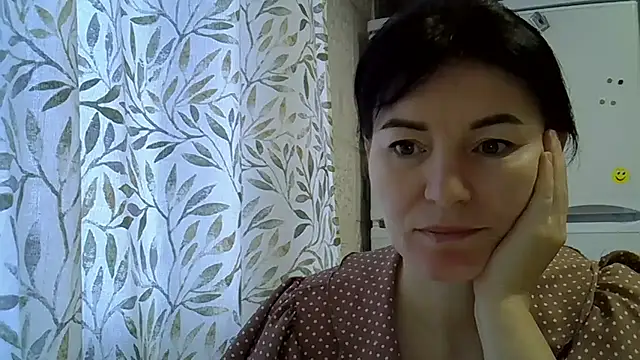 Krystal 82 online show from 12-18-25, 08:30