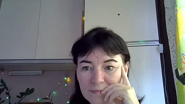 Krystal 82 online show from 09-24-25, 06:09