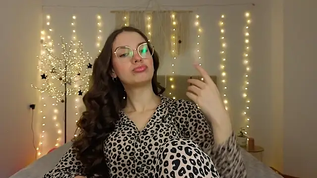 Real cutie1 online show from 01-19-26, 01:37