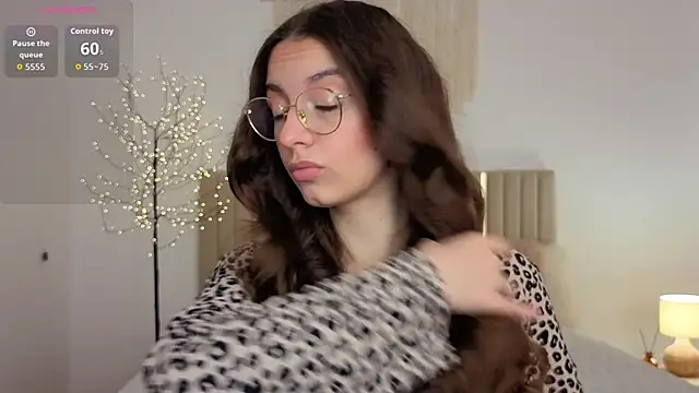 Real cutie1 online show from 06-27-26, 12:55