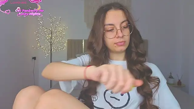 Real cutie1 online show from 12-03-25, 01:43