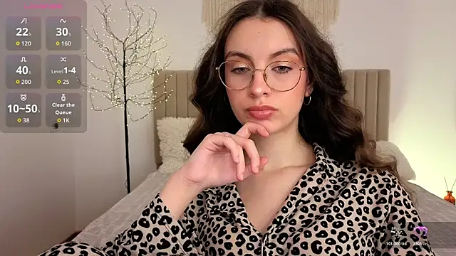 Real cutie1 online show from 06-09-26, 01:01