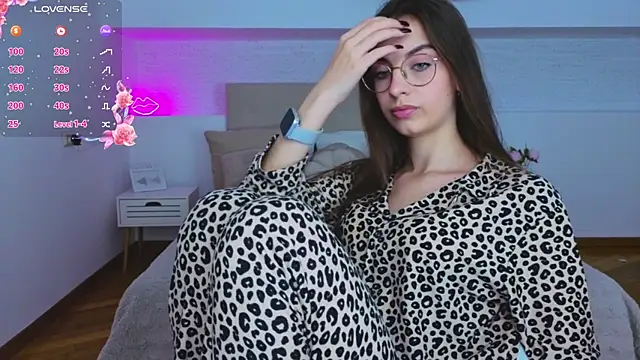 Real cutie1 online show from 09-27-25, 09:32