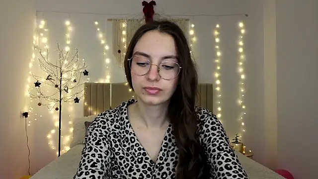 Real cutie1 online show from 01-05-26, 05:27