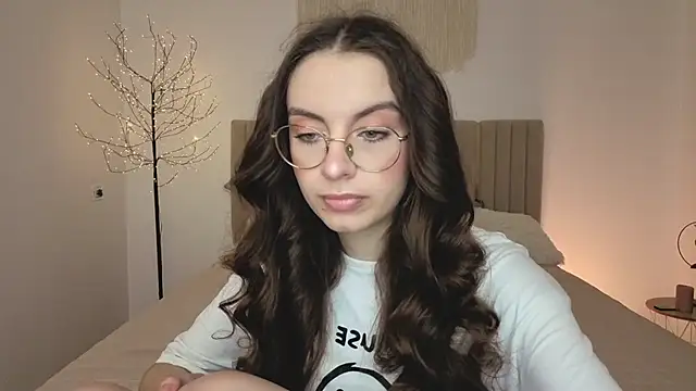 Real cutie1 online show from 03-28-26, 02:29