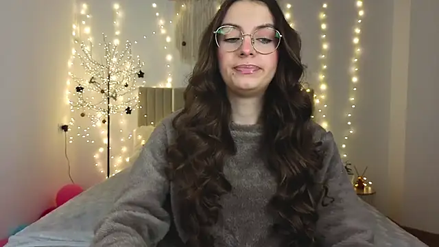 Real cutie1 online show from 01-13-26, 01:59