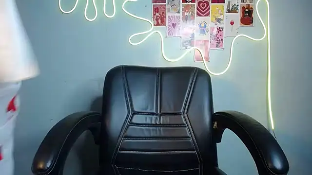 kiara 1122 online show from 02-07-26, 09:12