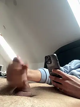 Snapshot of musti312 chatting on 02-12-26, 08:25 musti312 online show from 02-12-26, 08:25