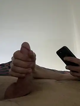 Snapshot of musti312 chatting on 03-10-26, 07:40 musti312 online show from 03-10-26, 07:40