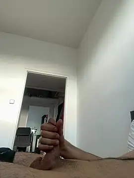 Snapshot of musti312 chatting on 03-19-26, 03:23 musti312 online show from 03-19-26, 03:23