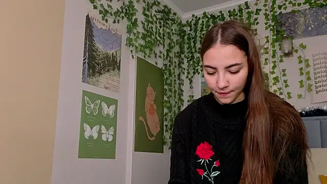 Ashley Pierce online show from 12-16-25, 04:28