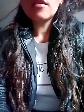 Chriss girl of imaginatio online show from 09-10-25, 03:55