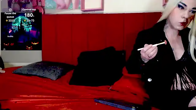 blondehot5v online show from 10-25-25, 12:28