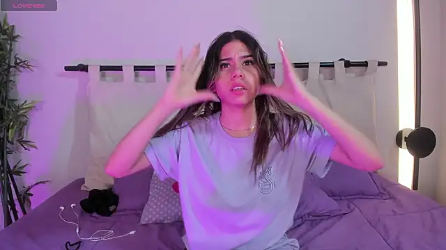 Rachell criss online show from 02-28-26, 04:12