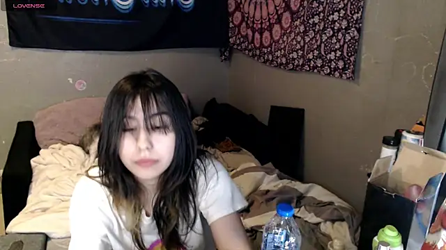 London Ray online show from 11-23-25, 08:24