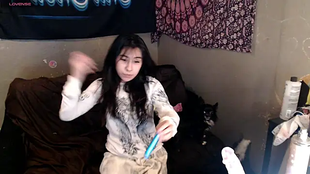 London Ray online show from 04-05-26, 01:23