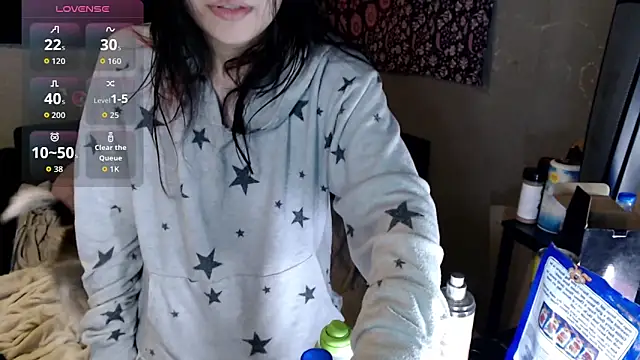 London Ray online show from 12-05-25, 04:33