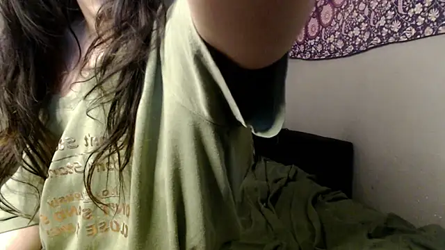 Snapshot of London_Ray chatting on 06-06-26, 11:32 London Ray online show from 06-06-26, 11:32