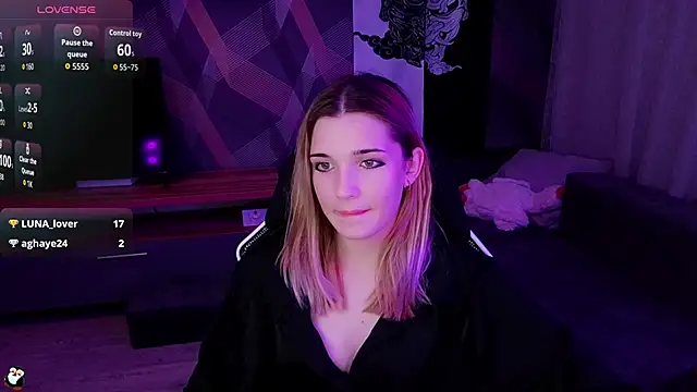 Sandy Belle online show from 10-02-25, 06:11