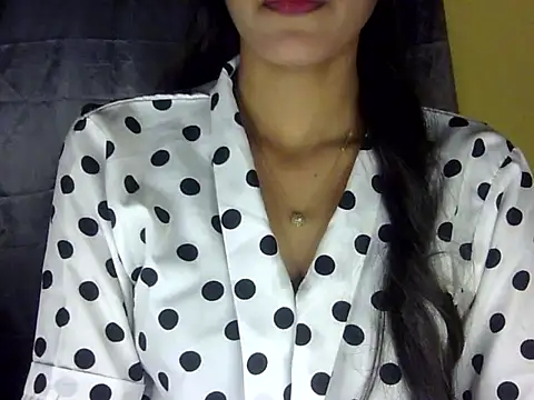 Snapshot of zara_Khan0 chatting on 10-03-25, 02:18 zara Khan0 online show from 10-03-25, 02:18