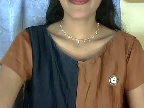 Snapshot of zara_Khan0 chatting on 09-18-25, 03:04 zara Khan0 online show from 09-18-25, 03:04
