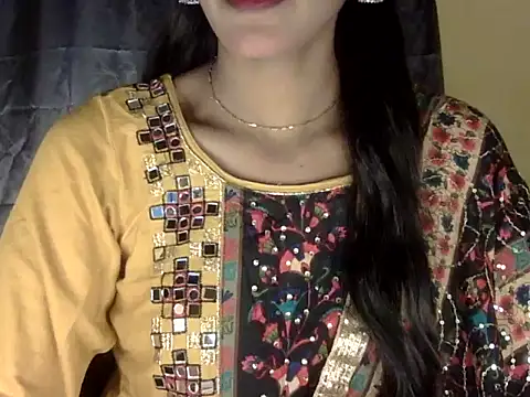 Snapshot of zara_Khan0 chatting on 10-01-25, 02:32 zara Khan0 online show from 10-01-25, 02:32