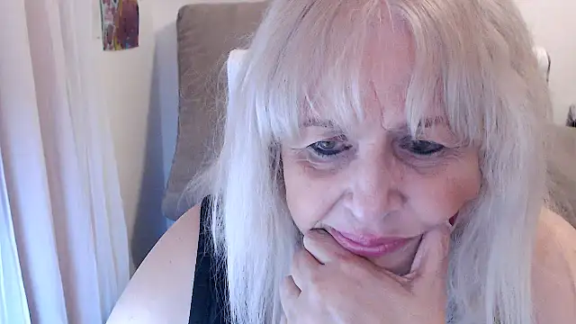 SusiLifeXXX online show from 12-15-25, 08:36