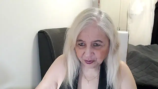 Snapshot of SusiLifeXXX chatting on 04-28-26, 06:45 SusiLifeXXX online show from 04-28-26, 06:45