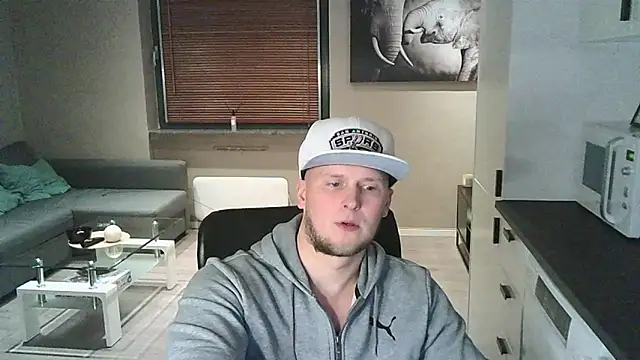 Snapshot of Dartanjanas13 chatting on 10-10-25, 04:52 Dartanjanas13 online show from 10-10-25, 04:52