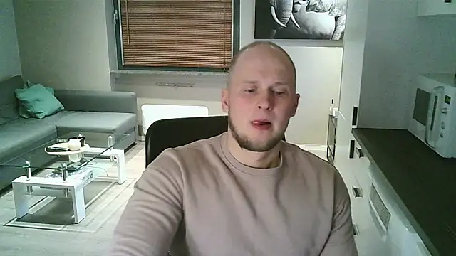 Dartanjanas13 online show from 11-14-25, 08:12