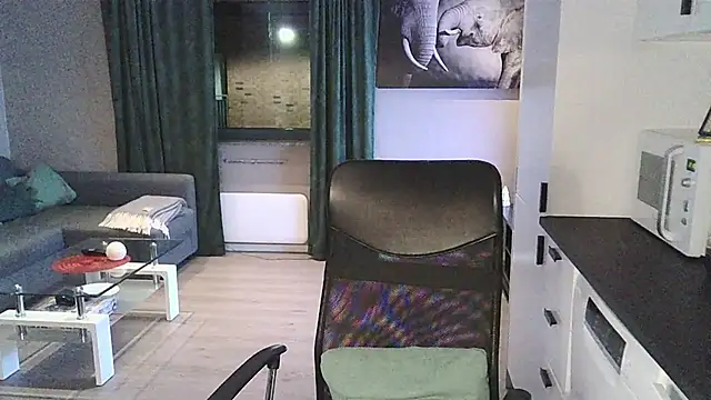 Dartanjanas13 online show from 02-19-26, 08:06
