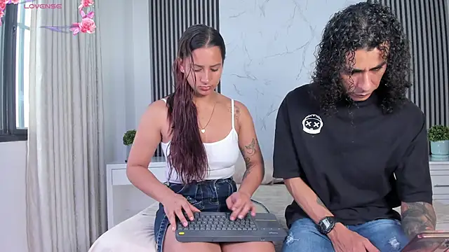 JackAndRosse  online show from 04-07-26, 02:19