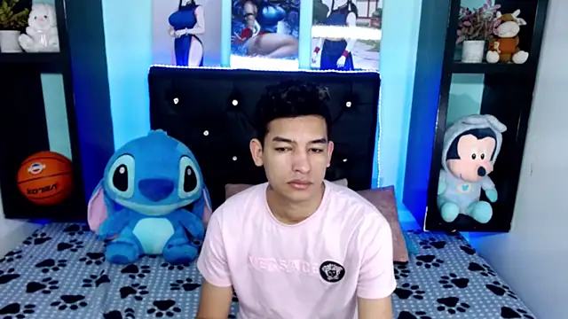 x oliver x online show from 10-24-25, 04:55