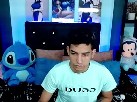 x oliver x online show from 10-18-25, 04:58