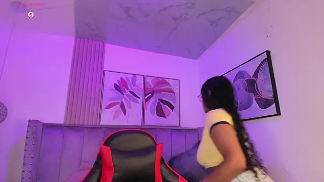 Seshat Hitt online show from 04-11-26, 03:25